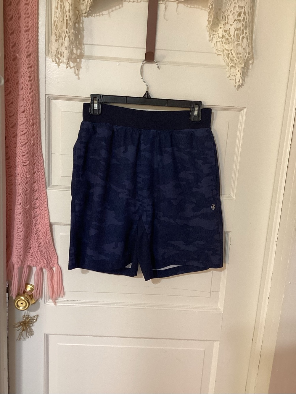 GAIAM Men's Navy Camo Athletic Shorts